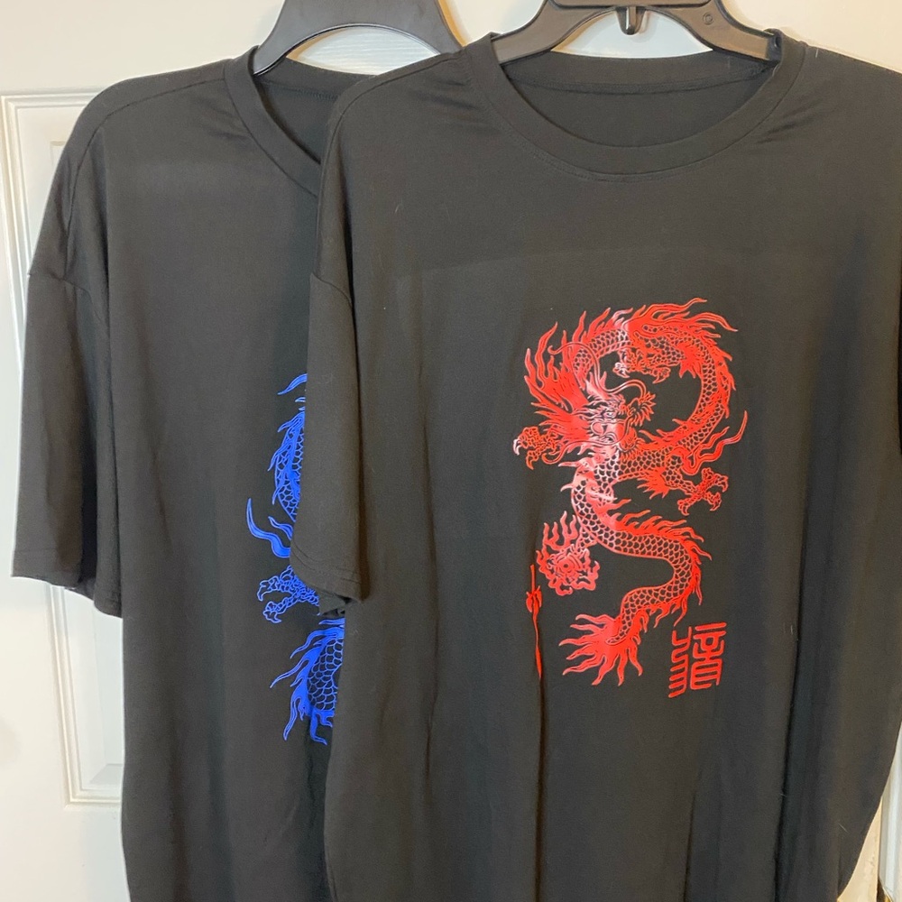 Unisex SHEIN 2 pack oversized Black Tee with Red and Blue Dragon Design